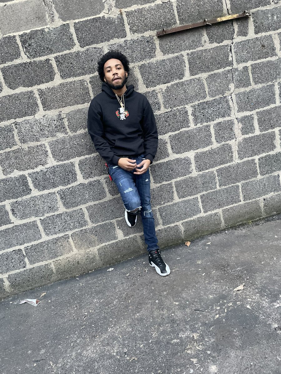 Ceejaaeeee's tweet photo. Hustle Junkie 💯 https://t.co/6T6O1VJ9qT