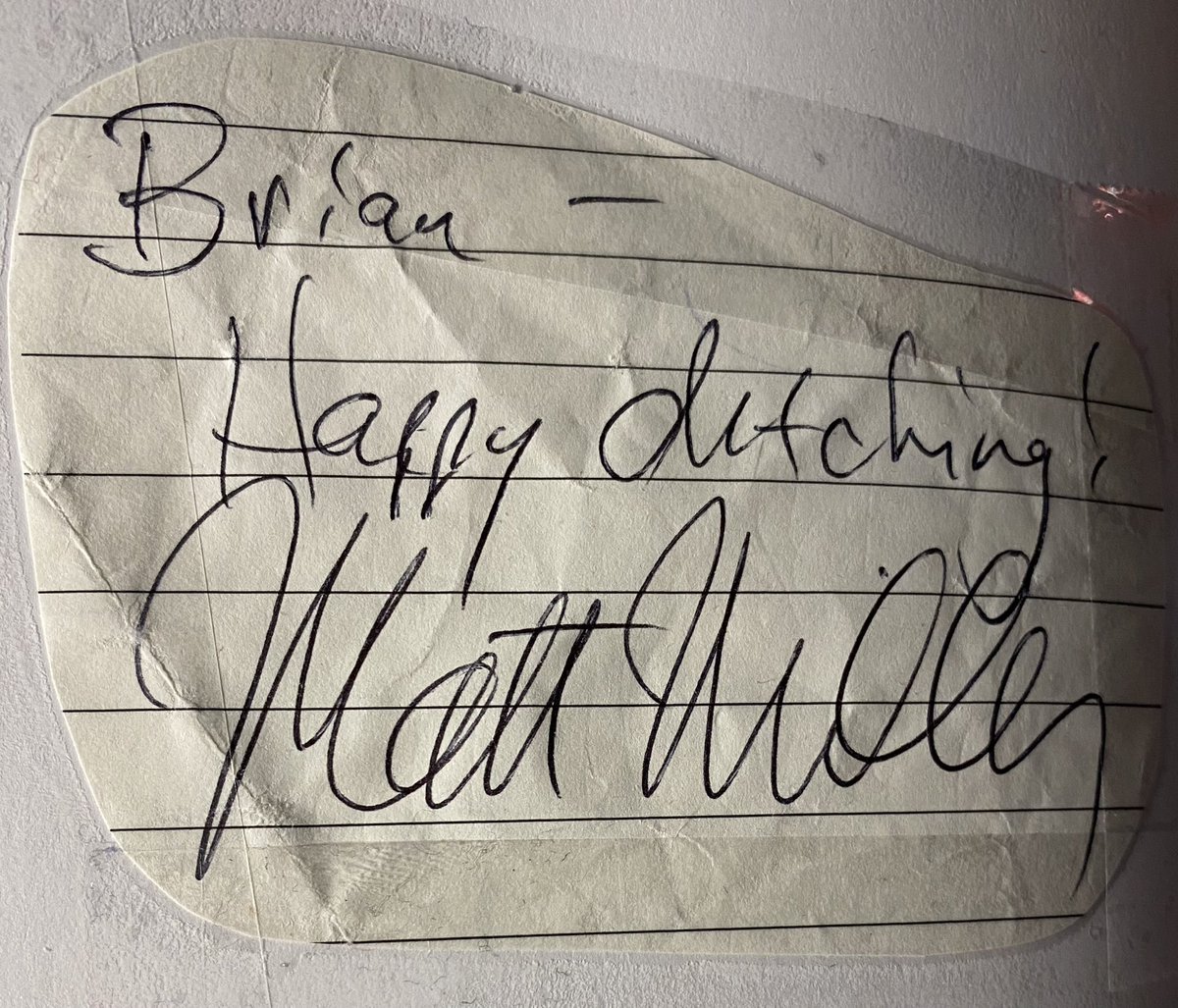 buzz_chisel's tweet image. Thanks for finding a way to sign my copy of Tech Like a Pirate, @jmattmiller, even though I forgot to bring my copy to the conference. 🤣 #macul22