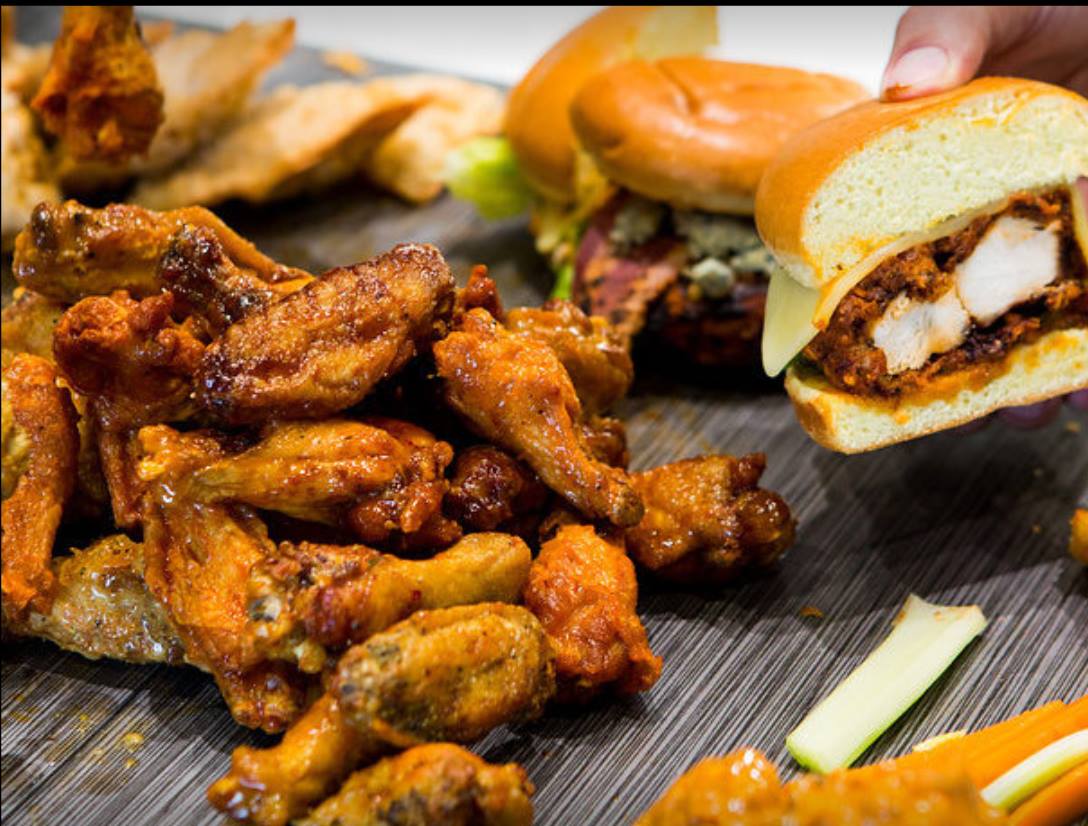 HalalRun's tweet photo. We're waffle-y cute! 

Choose from so many delicious options from Atomic Wings - Jamaica, NY 

Learn more ➡️ https://t.co/IsW5GnL4MV 

📸: Atomic Wings 

@AtomicWings #halalrun #atomicwings #eathalal #halalfood https://t.co/mtEpzHG9qZ