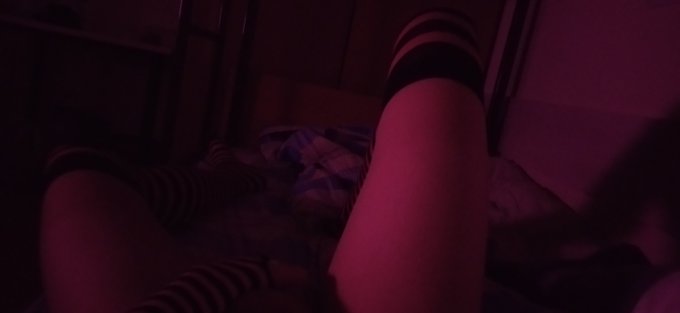 Playing with myself...
#Femboy #LGBTQ #Porn #Cute #Horny #Lewd  #Hot #Legs #Kinky #NSFWtwt https://t