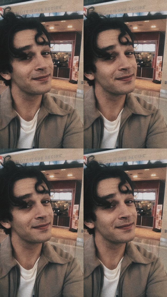 gumunder_desk's tweet photo. But she can't be what you need if she's 17—
[1st Wstd] 😖
#westernselcaday #wstd #The1975 #MattyHealy https://t.co/3MadsfDHdf