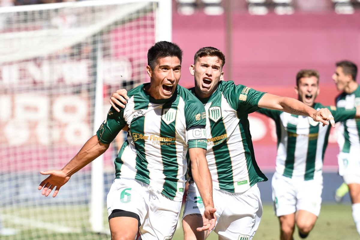 ¡¡¡¡GAAAAAAAAANOOOOOOOOOOOO BANFIELD!!!!

Lanús 0⃣-1⃣ #Banfield

⚽ Luciano Lollo

#VamosBanfield 💚 #ClásicoDelSur