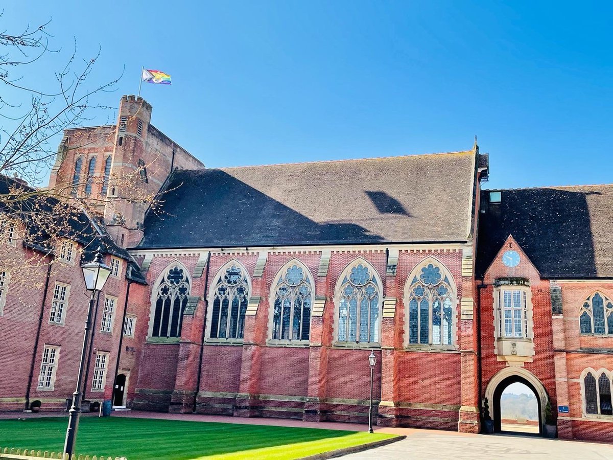 A wonderful sight <a href="/MertensHouse/">Mertens House</a> <a href="/ArdinglyCollege/">Ardingly College</a>