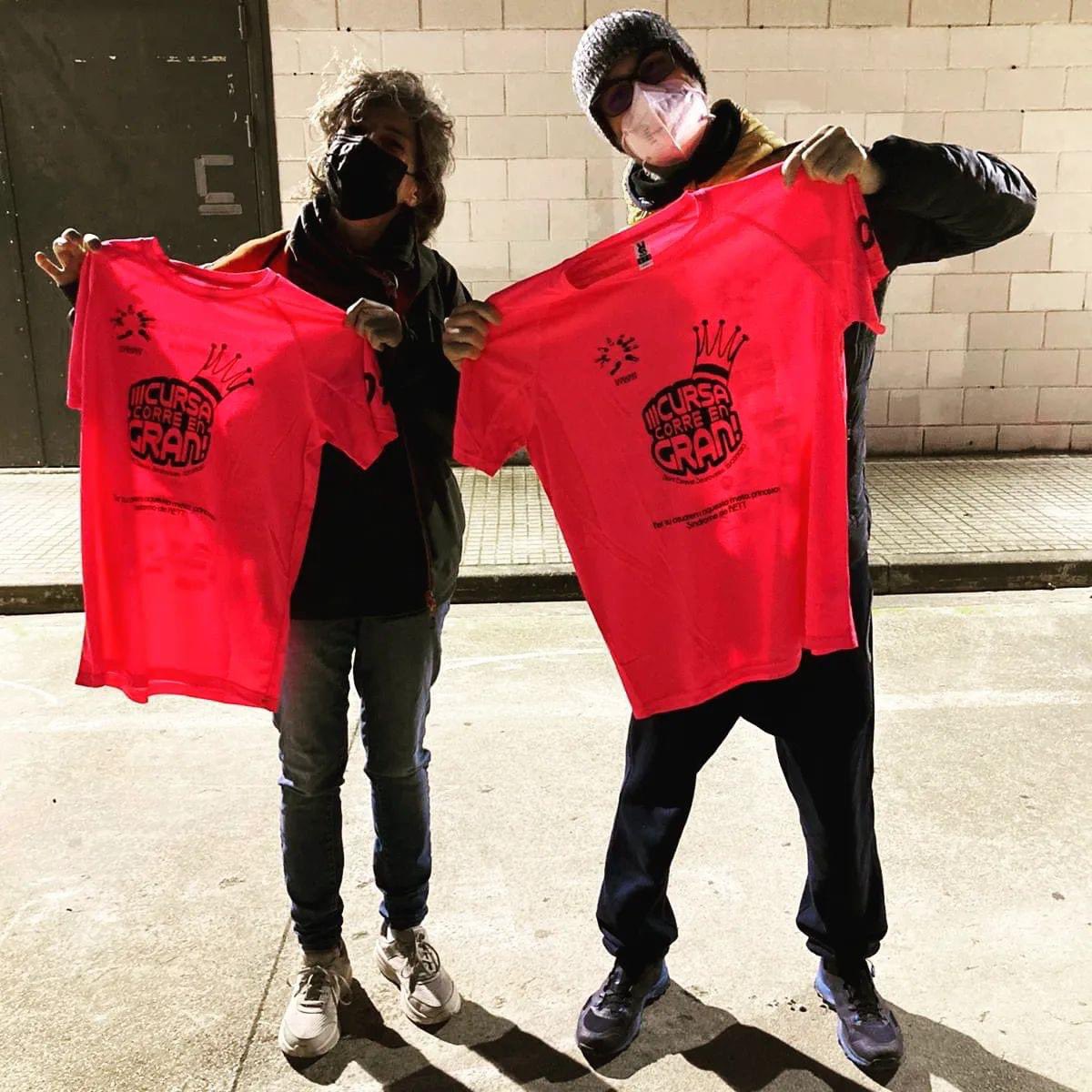 ATENCIÓ! Són la Sílvia i el Jose els nostres corredors VIP!👏
Ja tenen la seva samarreta apunt per demà!! 😎👌

No t.has pogut inscriure?
No passa res!Vine igualment i inscriu.te al moment! Us hi esperem!
3a Corre en Gran
Demà Diumenge 20 de març
10h dl matí
St Esteve Sesrovires