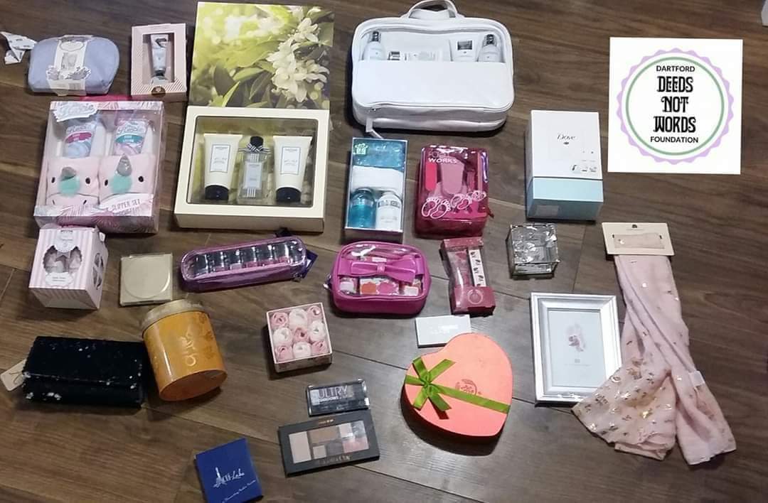 DartfordDeeds's tweet photo. Once again are collecting mothers day presents for mums in @kmptnhs Rosewood and the refuge. Get in touch if you have anything to donate. https://t.co/LBLVAKQw0h