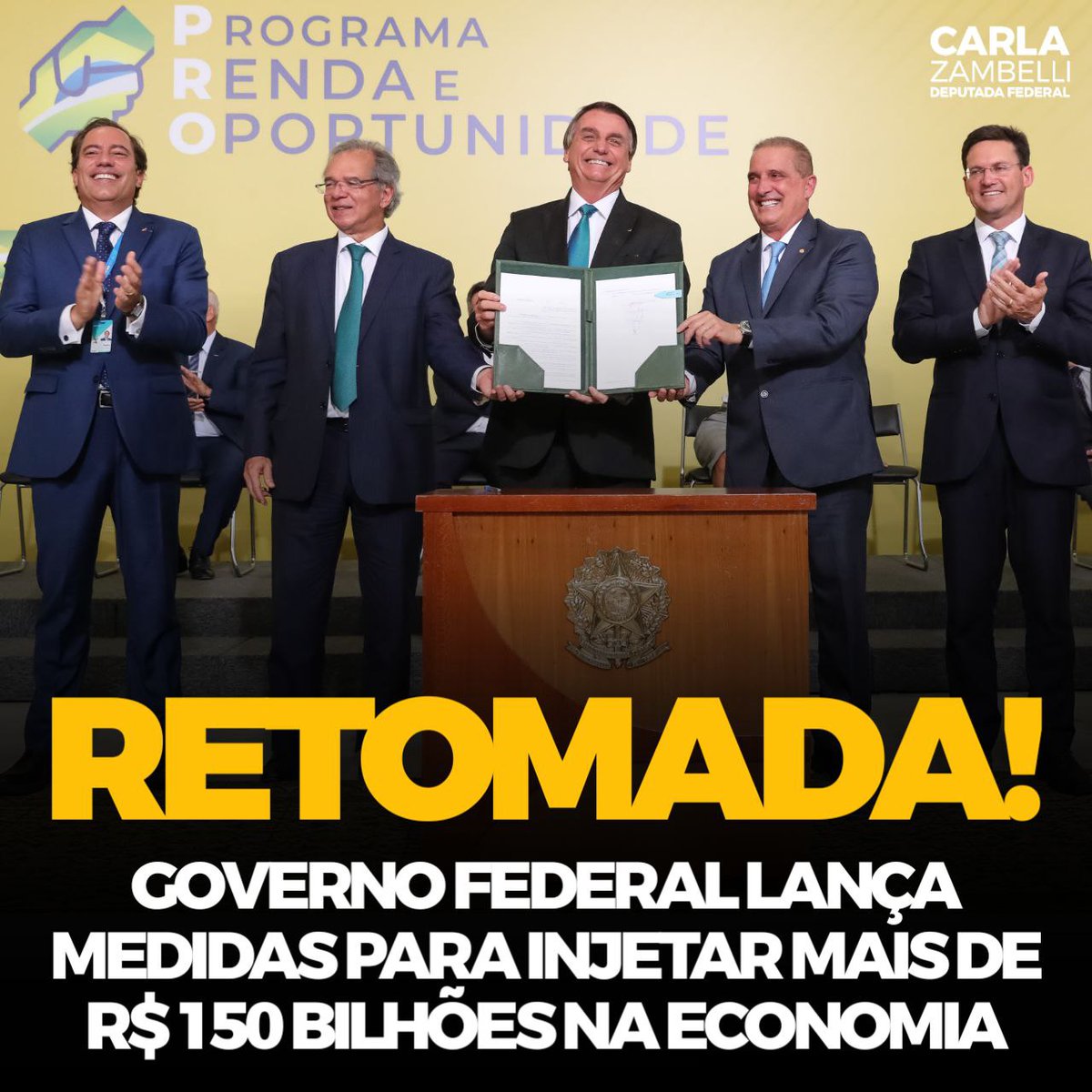 O Presidente Jair Bolsonaro participou, na tarde desta quinta-feira (17/03), em cerimônia no Palácio do Planalto, do lançamento do Programa Renda e Oportunidade, que prevê uma série de medidas para alavancar a retomada do emprego e da economia no país.