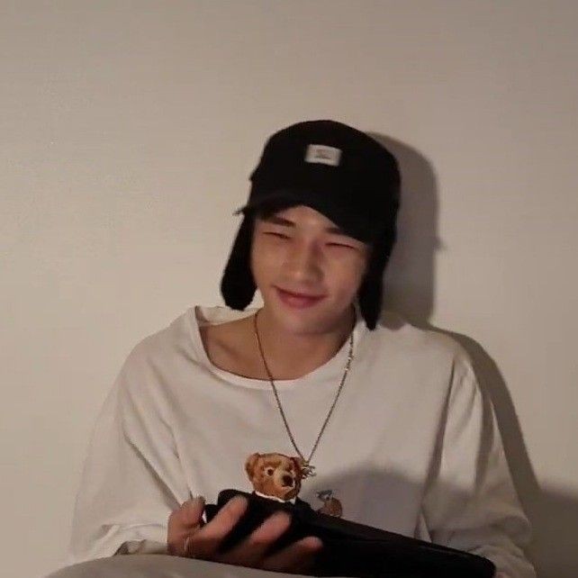 LittleStar_03_'s tweet photo. Gracias por salvarme y hacerme una mejor persona, porque día a día me inspiras en todos los sentidos. Feliz cumpleaños, Hyunjin. Te amaré hoy y siempre.

HYUNJIN 23RD CANVAS
#따스한_현진이의_23번째_봄 
#FieryDancerHyunjin 
#HappyHyunjinDay 
#LovestayHYUNJINDay https://t.co/J7kOVOtKvt