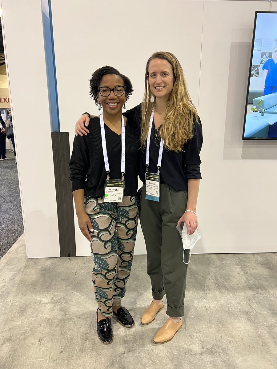 Meeting up with a former @DellMedSchool Women’s Health resident, now #gynonc fellow to work on writing after a fabulous writing session at #SGOmtg by @gynoncjnls