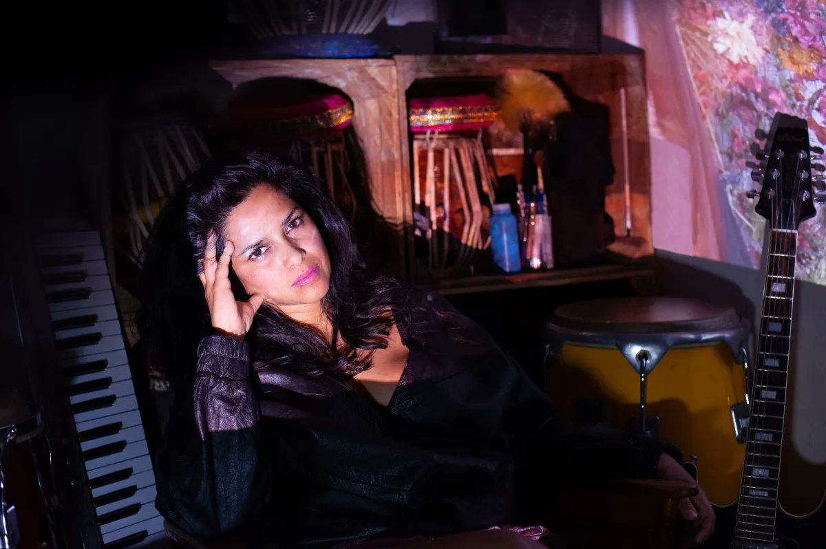 StrangerFruit1's tweet photo. @renumusic hosts the celebration about vocalist Jeanne Lee, Sat 26th Mar. Find out more about Renu here: https://t.co/sGygUXDQEO #womeninmusic #InternationalWomensDay2022 #strangerfruit #jazzwomen #womeninjazz https://t.co/thFU5HS6cw