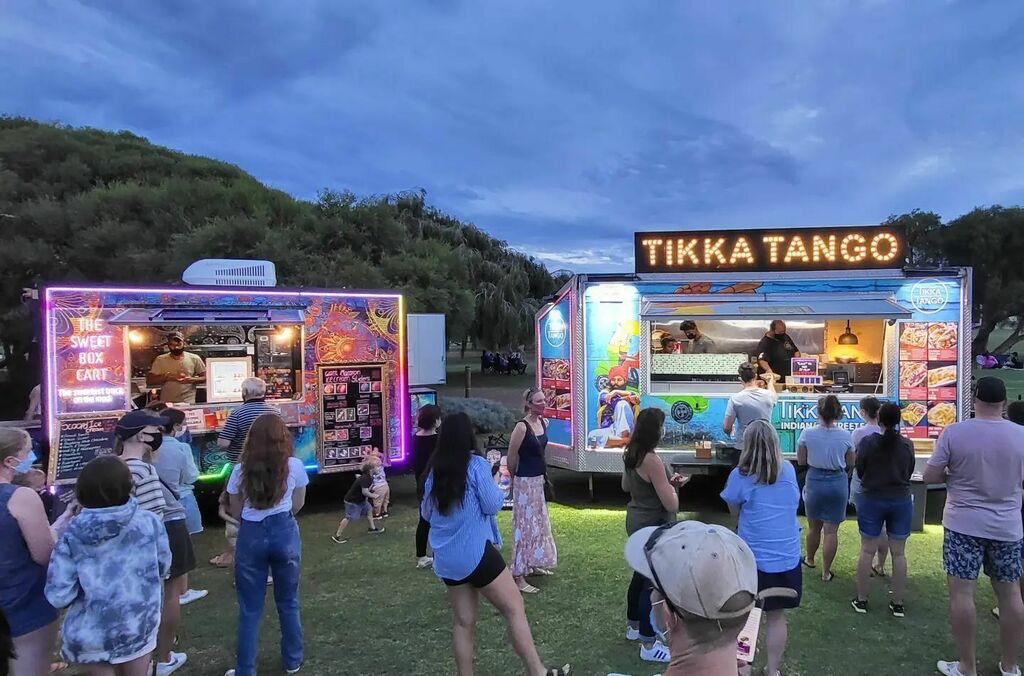 HighOctanePhoto's tweet photo. Great night out at @southperthstreats with a few mates tonight. These 2 ended up being dinner and dessert on the banks of the Swan tonight. @tikkatango and @thesweetboxcart @westaustralia #PerthEats #PerthIsOK https://t.co/2yeHo3l4rl https://t.co/MaWutbkPVY