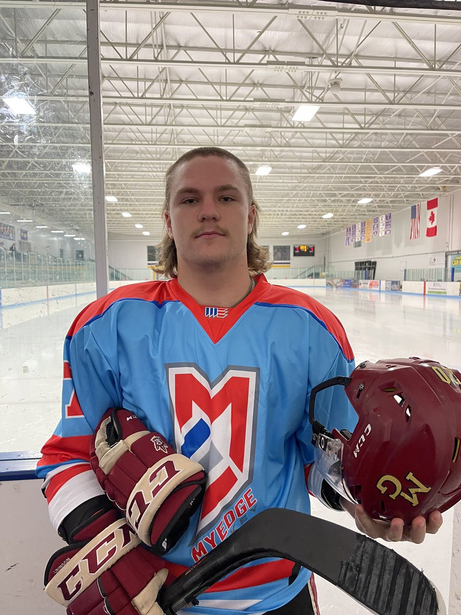 Myedgehockey's tweet photo. First Game Today Blue wins vs Red 9-3. Blue gets contribution from ⭐️FISCHER(2G,A), ⭐️CARLS(G,3A), MEHTA(G,3A), WEINKAUF(2G), MOERKE(G,A), STILLER(G), OLSON(G), HAMMILL(2A), NORLING(A) &amp; LOCKER(A). Red was led by ⭐️HAALA(2G) &amp; KRUEGER(G,A). https://t.co/Iknnk5JeFI