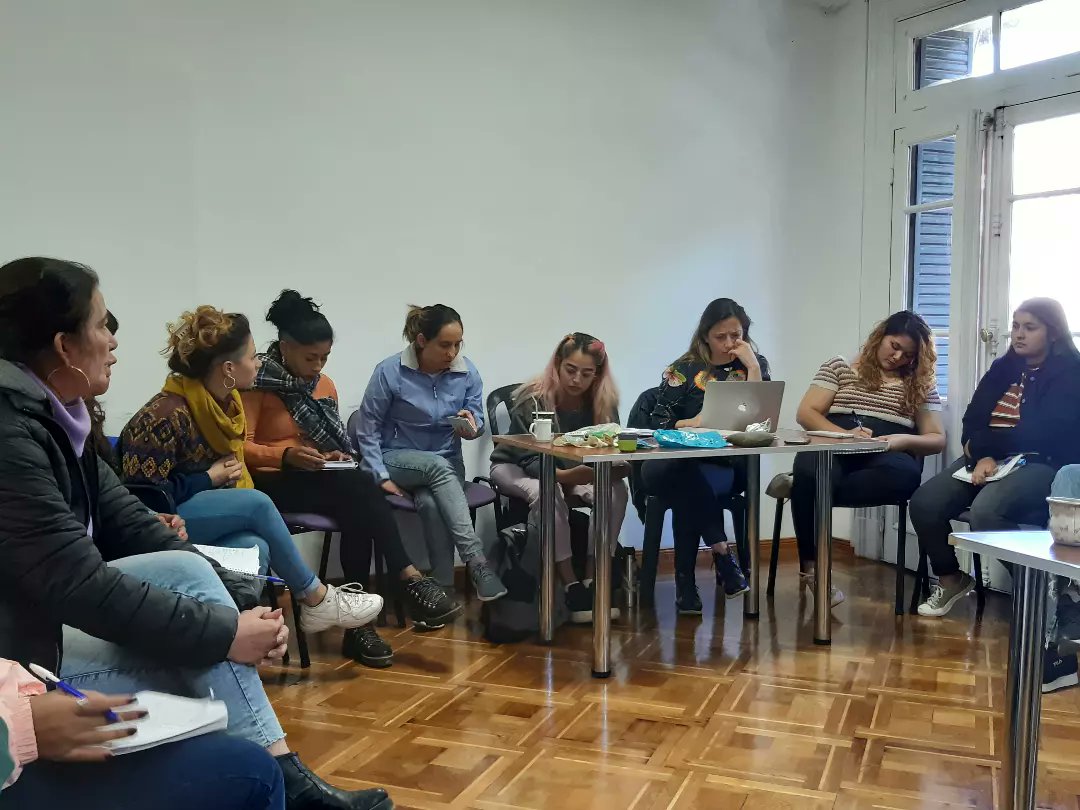 MuMaLaNacional's tweet photo. #MesaFederal de las Mumalá! ✊🏾💜
Lo bueno de reencontrarse, para seguir creciendo y construyendo una matria libre para todas y todes.
#Dia1 🌈 https://t.co/I7Hmkr6PEI