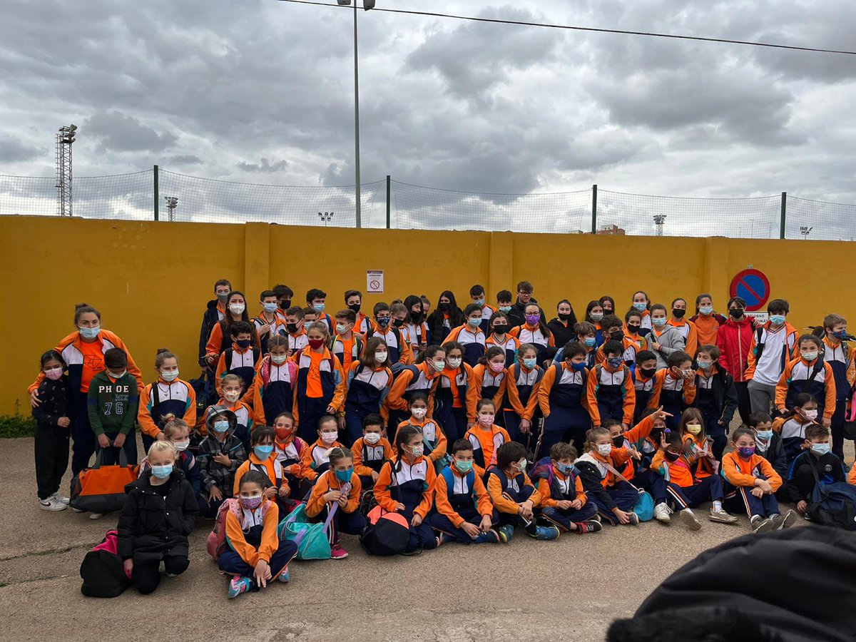 GSDcdeportivo's tweet photo. Primera competición natación escolar organizada por @Alcala_Deporte. Nuestros nadadores @GSDcdeportivo #Alcalá tenían ganas y lo han demostrado. Enhorabuena por tanta tan brillante participación. Sois un orgullo... https://t.co/cUPji7BTUd