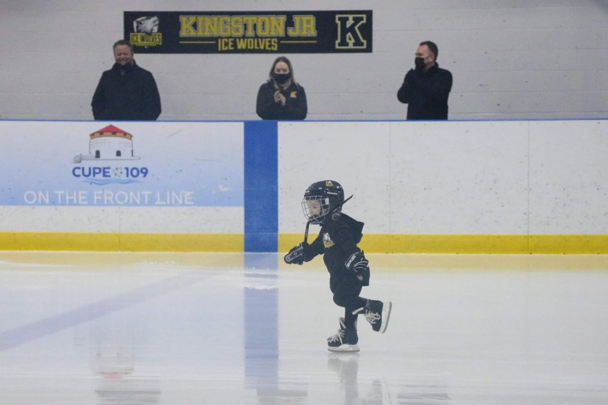 EdGoodfellow1's tweet photo. 3 year old Ryah Joe Goodfellow 
Skating with the @JrIceWolves 
During warm up @J16H @nursey16 @PWHPA @SNCaroline @natspooner5 @OWHAhockey https://t.co/7VSZpU8tTK