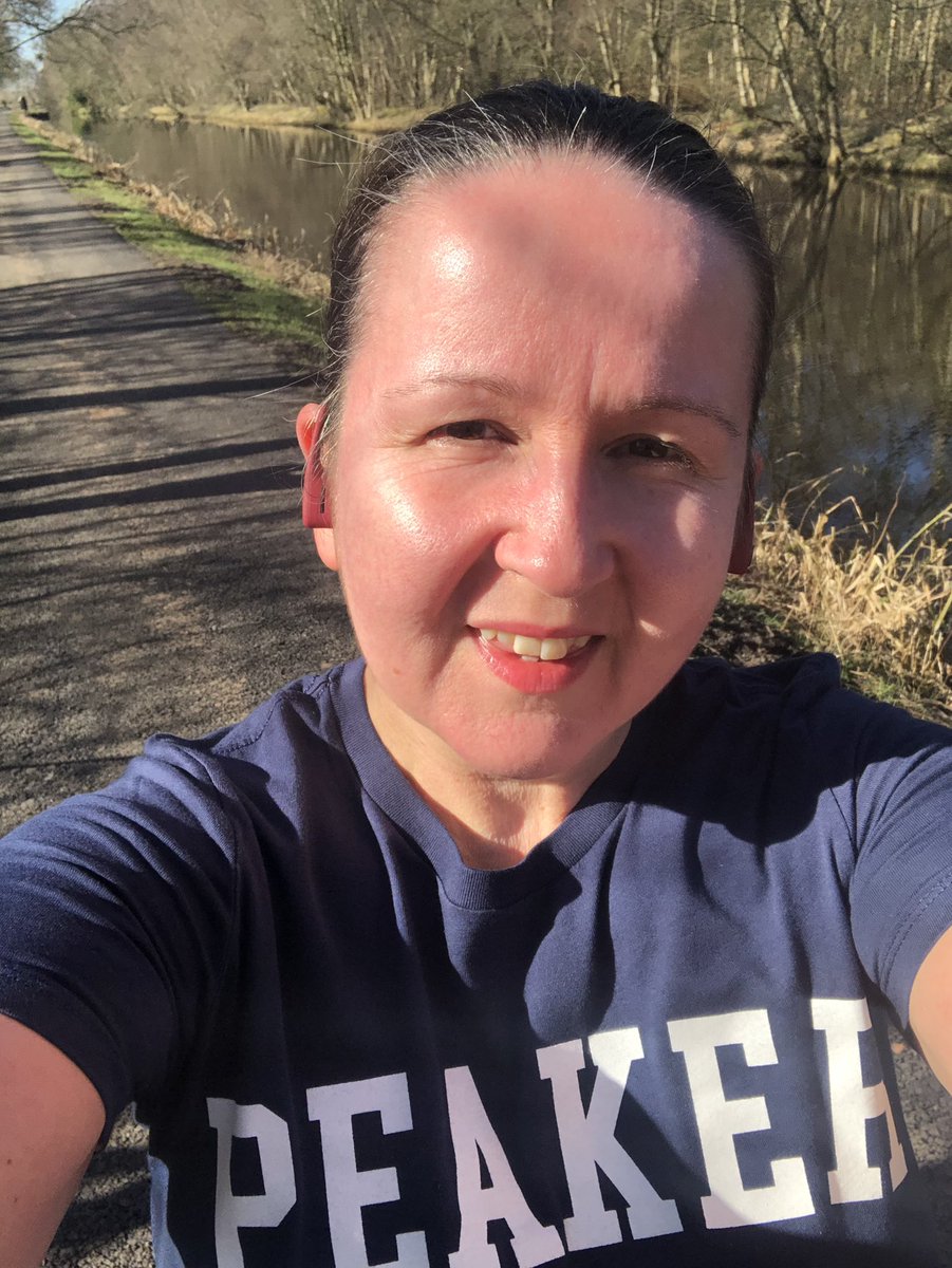 CATSCOTLAND's tweet photo. Scotland is shining today!☀️🏴󠁧󠁢󠁳󠁣󠁴󠁿❤️Morning run and afternoon walk were both perfect. @MyPeakChallenge @SamHeughan I’m loving my T-shirt, thank you. I’ll be wearing it next Sunday for the @CardiffHalf Wish me luck! 🤞#ScottishPeaker #MPC2022 🏃🏻‍♀️👣🏴󠁧󠁢󠁳󠁣󠁴󠁿🏴󠁧󠁢󠁷󠁬󠁳󠁿 https://t.co/OiF3LlKT7v
