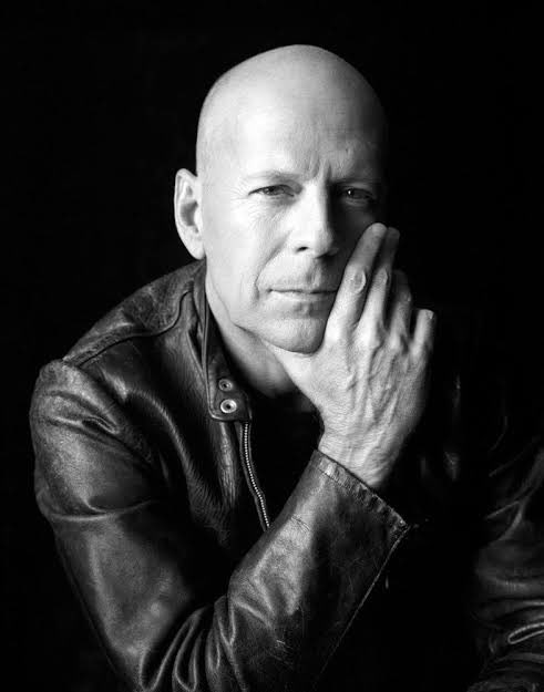 Happy birthday Bruce Willis. My favorite films with Willis are 12 monkeys and The sixth sense. 