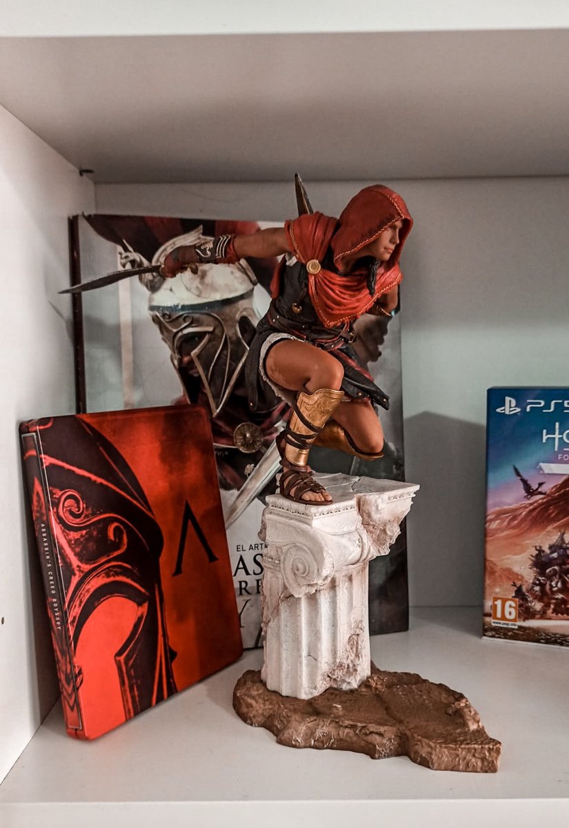 Lo feliz que me hace que este rincón por fin exista en nuestra casa 🥺

#ACOdyssey #Kassandra #AssassinsCreedOdyssey #AssassinsCreed #KassandraOfSparta