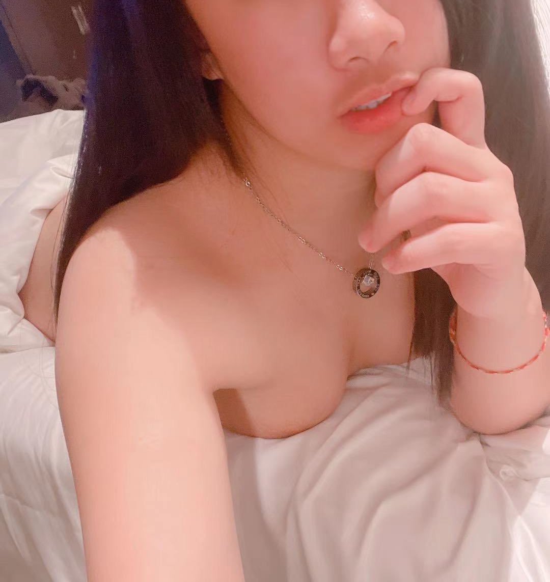 boy555333's tweet photo. 不知道会不会被认出🤣 https://t.co/6ynJAR8DHr