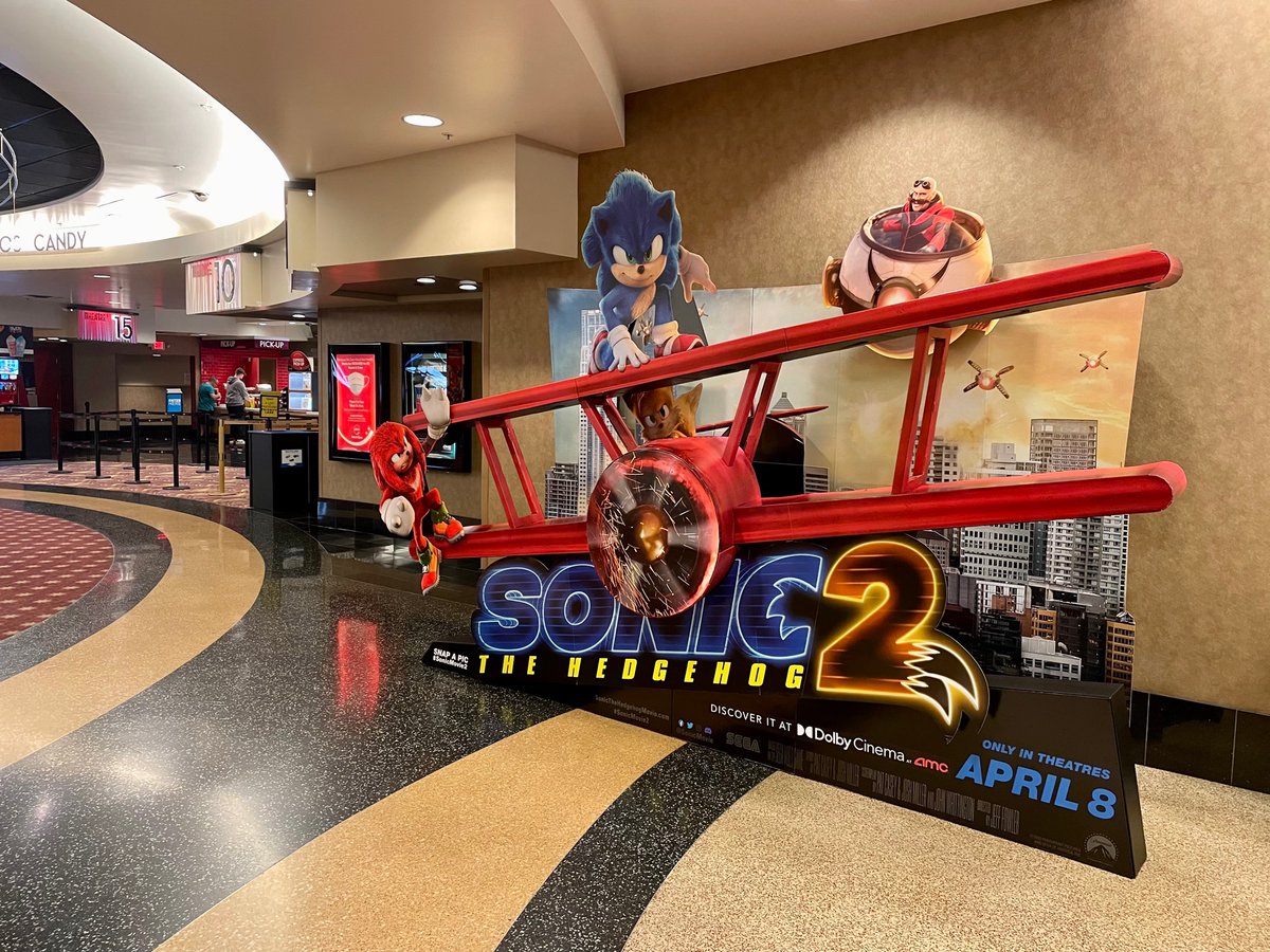 SonicMovie's tweet image. Everywhere you look it’s Sonic. Just as it should be. If you spot the #SonicMovie2 gang out in the wild, take a picture and tag us!