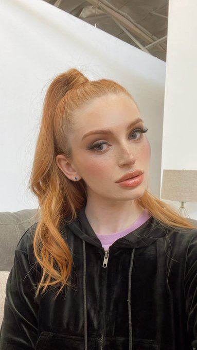 💋 https://t.co/fvnTbEJIwK