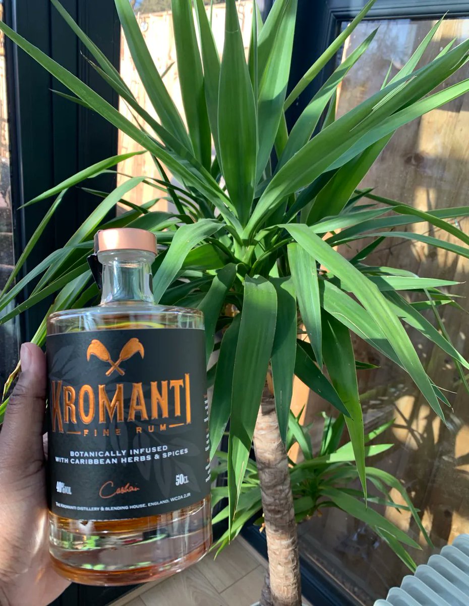 A sunny Saturday requires some Kromanti Rum ☀️ 

To get get your hands on a bottle of our award winning small batch spiced rum, visit 
kromantirum.com // Link in bio 

.
.
.

#spicedrum #kromantirum #springuk