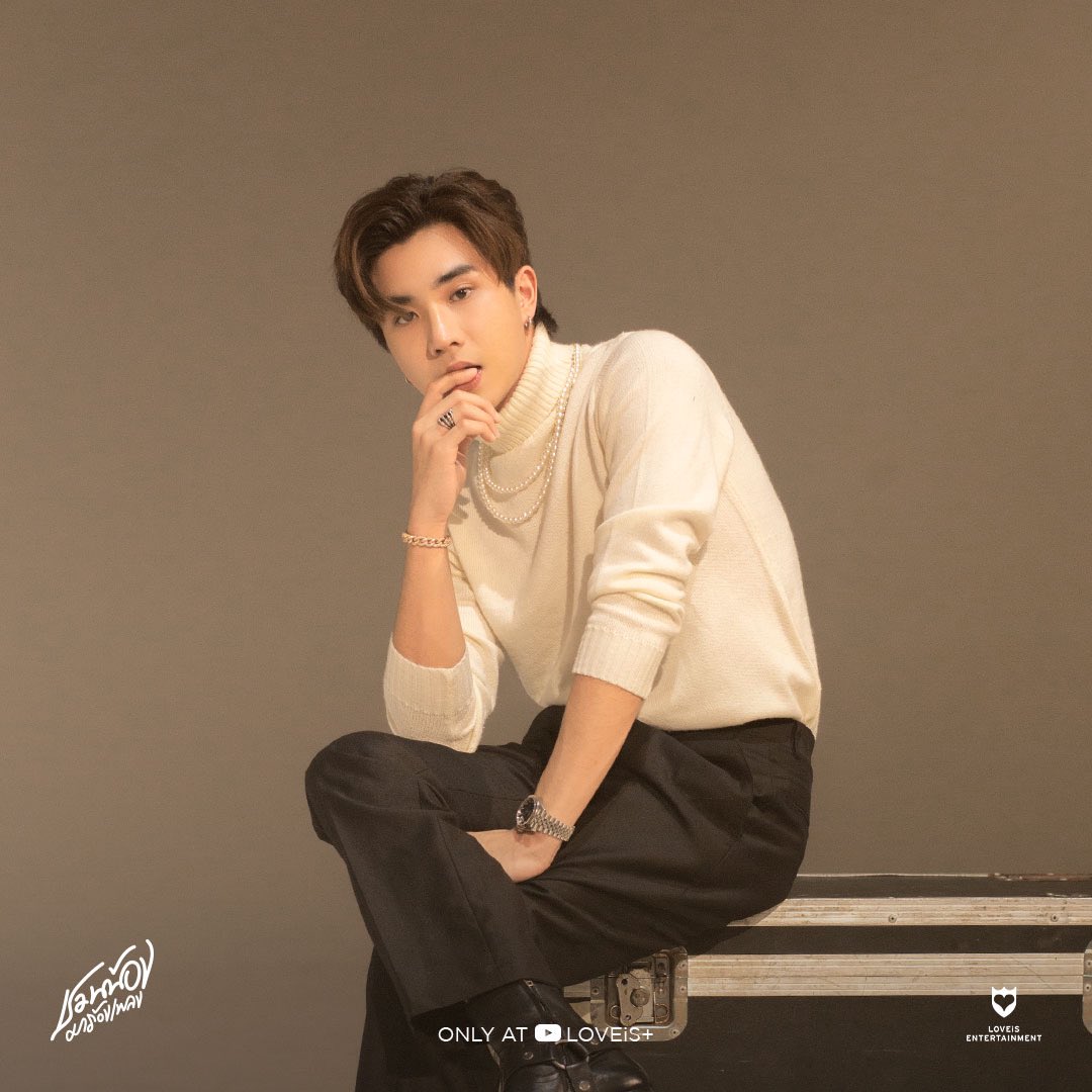 Pttyy2's tweet image. Happy Birth Day ปีนี้โตเป็นหนุ่ม แล้วนะเจ้าแสบ ปีนี้ไม่ได้เจอกันเลย แต่ยังอยู่ตรงนี้เสมอ ขอให้หนูเจอแต่สิ่งดีๆ มีรอยยิ้มในทุกวัน มีแต่คนรักคนเอ็นดูนะคนเก่ง🎂🎂
#Perth21stHBD
#PerthTanapon #KDPPE 
#PERTHsDay21
#KDPPE