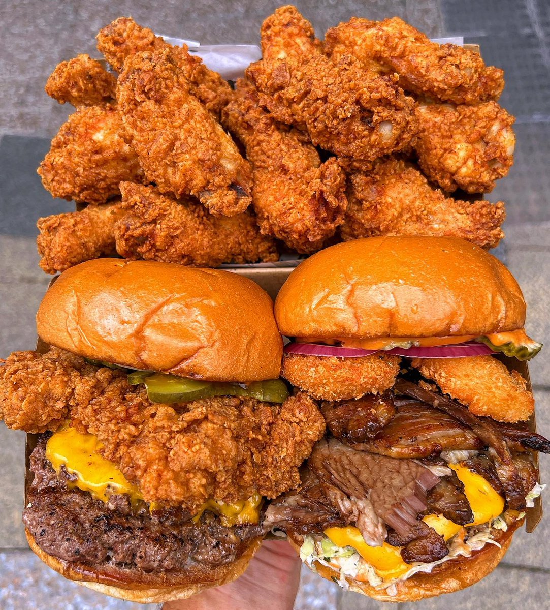 MashedHQ's tweet photo. Lunchtime!

(📷: brisbane_burgerquest on IG)

#burgers #cheese #friedchicken #dinner https://t.co/ymMik2oT27
