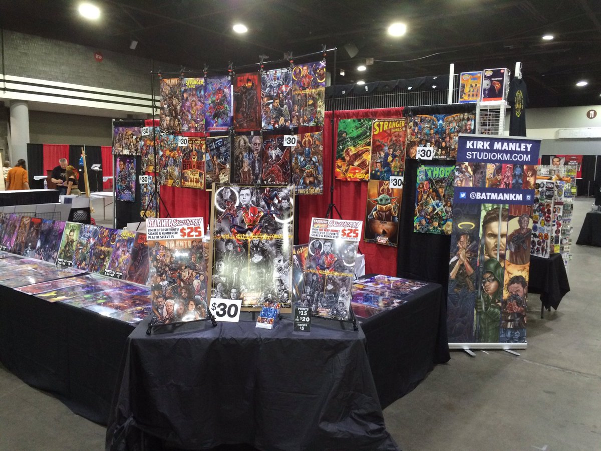 batmankm's tweet photo. Rocking at @fandemictour and having a blast. So great to be back after two years! Be sure to swing by say hi and pick up a show poster while they last. 👍 https://t.co/tES1KgXtTj