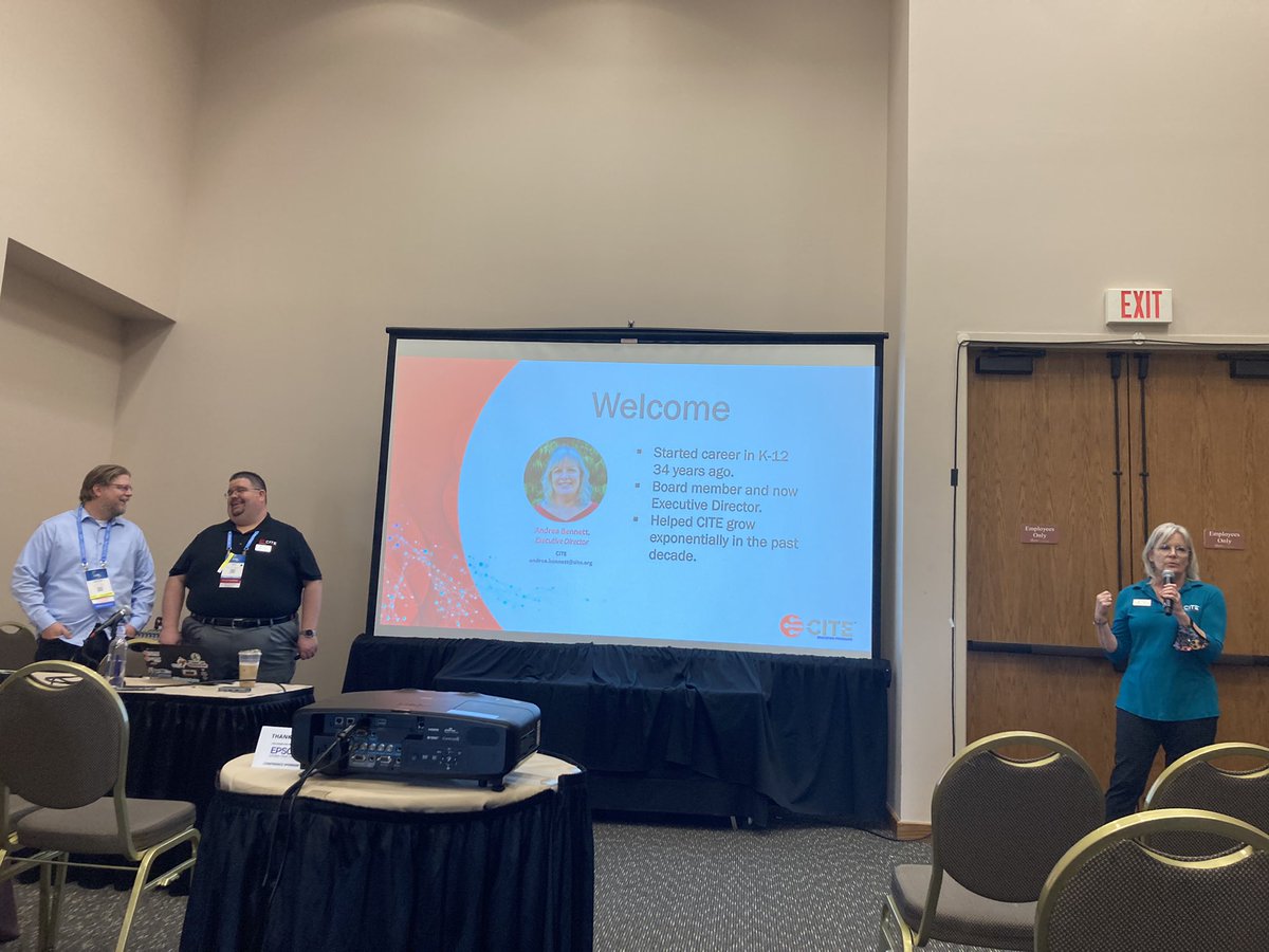Great way to end #CUE22. #CITE #P12 #WIT w/ @obijoncarrino @JasonK12CTO <a href="/AndreaCITE/">andrea bennett</a> <a href="/ToudaB/">Touda Bentatou</a> <a href="/reinabej/">Reina Bejerano</a> @chrisjonestech