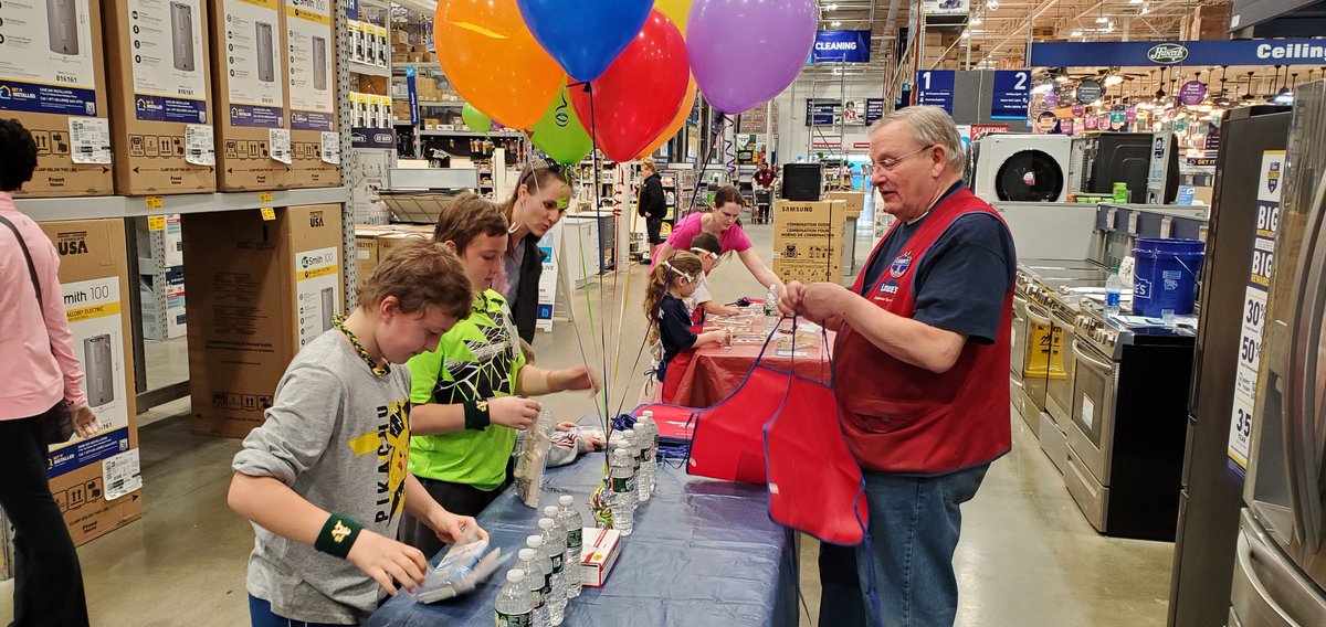 Larry Coldiron (@lwcoldiron) on Twitter photo Jeff leading 568 Westminster Kids Clinic!!!! <a href="/BlueBoxR1/">@BlueBoxR1</a> <a href="/BenitoKomadina/">Benito.Komadina@Lowes</a> @LauraG813R1 <a href="/0568_lowes/">Lowes 0568</a> Jeff leading 568 Westminster Kids Clinic!!!! <a href="/BlueBoxR1/">@BlueBoxR1</a> <a href="/BenitoKomadina/">Benito.Komadina@Lowes</a> @LauraG813R1 <a href="/0568_lowes/">Lowes 0568</a>