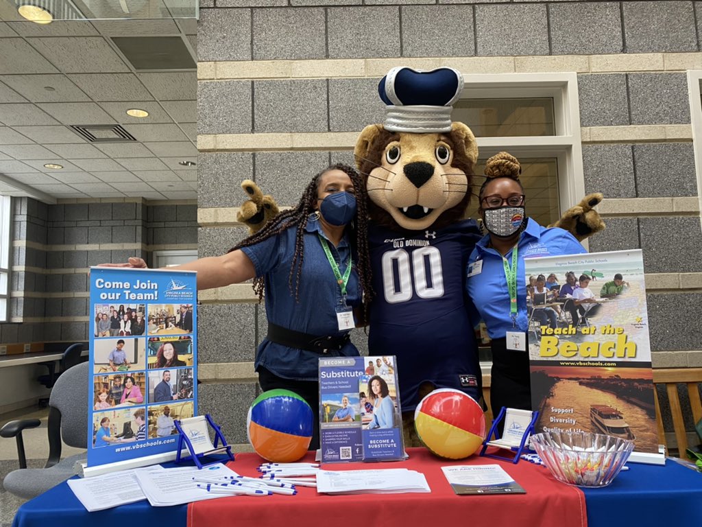 Violet Hoyle tweet media