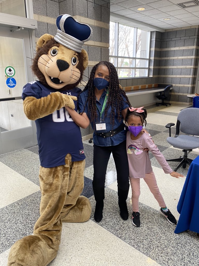 Violet Hoyle tweet media