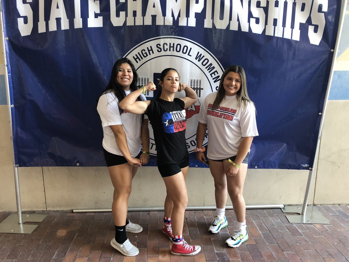 CoachHolmG's tweet image. #THSWPA STATE CHAMPIONSHIP! These Gregory-Portland ladies are ready! #ironcrew @GPAthletics1
