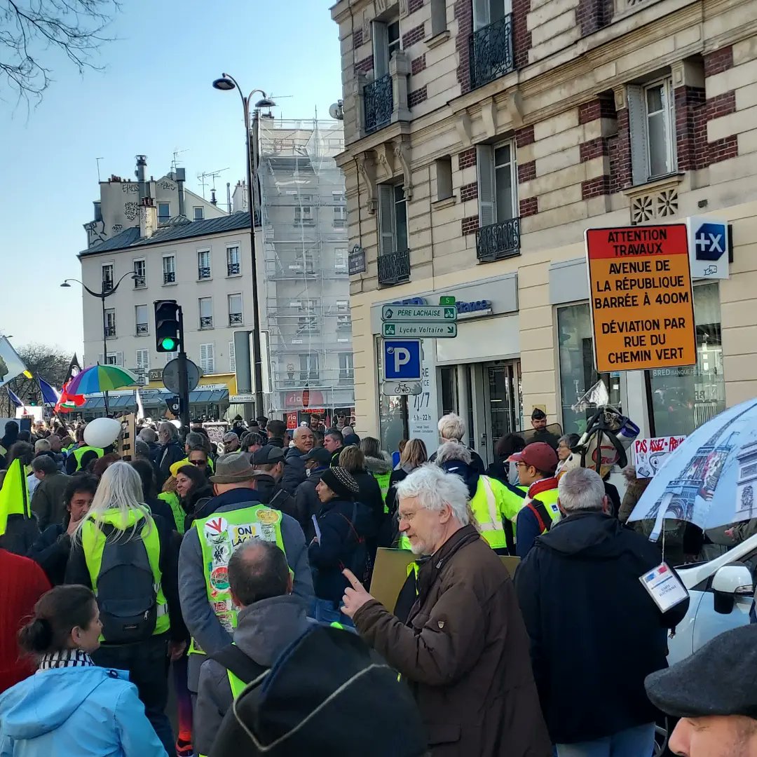 PhilipBouriachi's tweet photo. Marche pour #Nejeh
#Gj #Giletsjaunes #Giletjaune https://t.co/84CxizcE7m