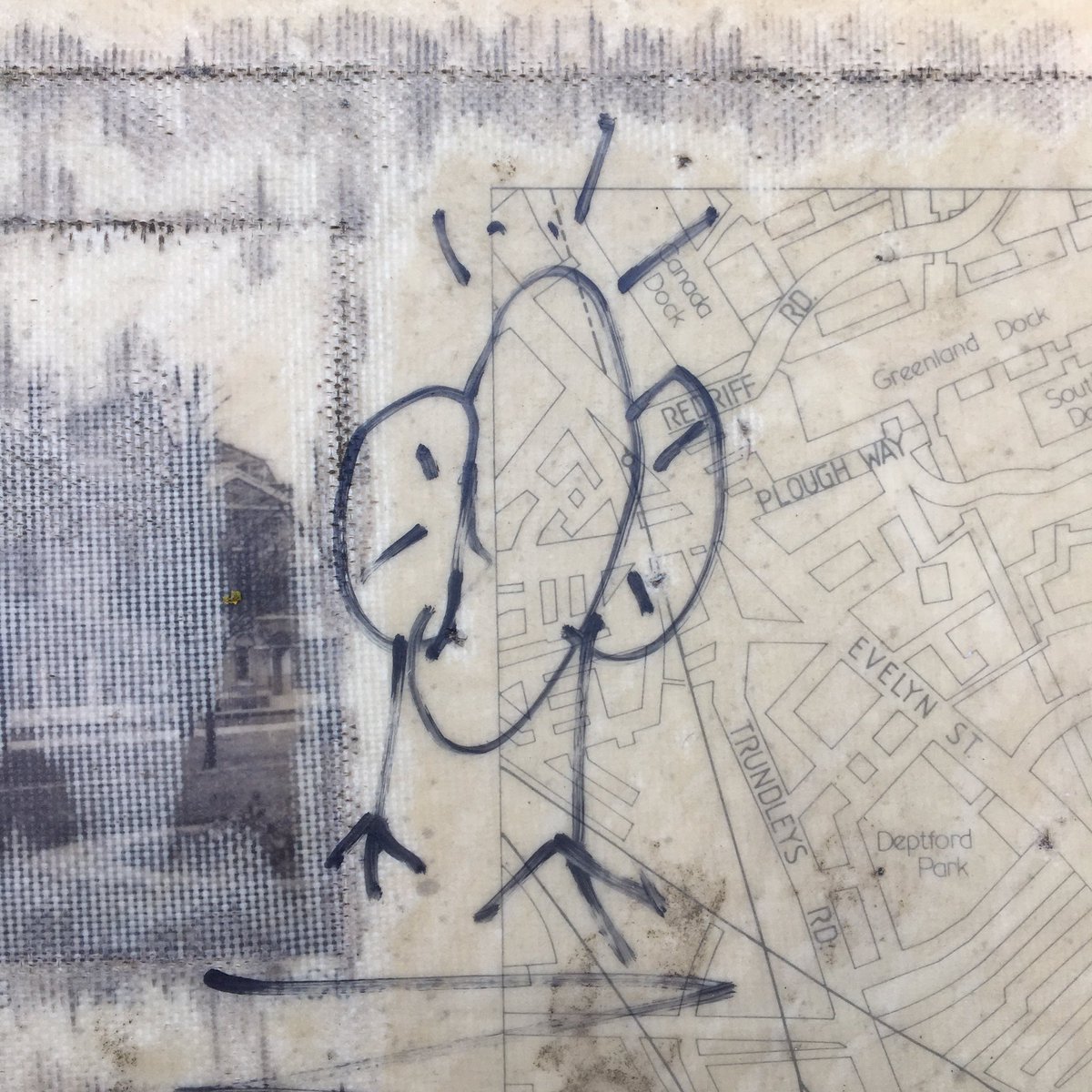 clairecollison1's tweet photo. It wasnβt all fun and games. @BloomsburyBlue #DeadMenOfDeptford #WalkingTour #DeptfordLitFest #Deptford #skullduggery #Danger #ChickenMap https://t.co/ggZwGtufTu