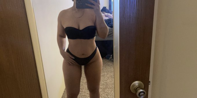 Cute matching set I got today🔥🥰  #onlyfans #onlyfans  https://t.co/HroF3dmddq https://t.co/ZcqjWeMoa<a href="/tag/onlyfans"class="tags">#onlyfans</a><a href="/tag/onlyfans"class="tags">#onlyfans</a>