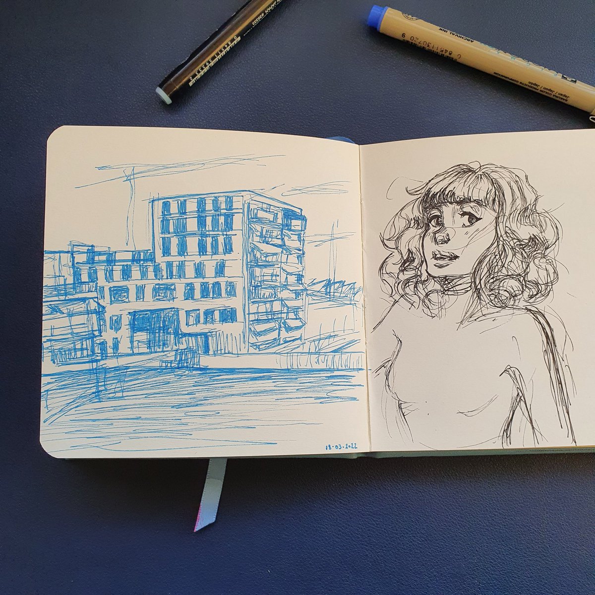 Went out to sketch in my sketchbook a bit,, realized practicing big shapes rlly helped me  nail the buildings 
#urbansketches #arttwt