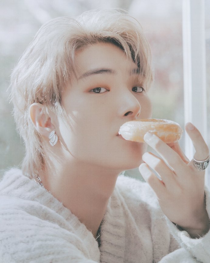 daily mingi tweet media
