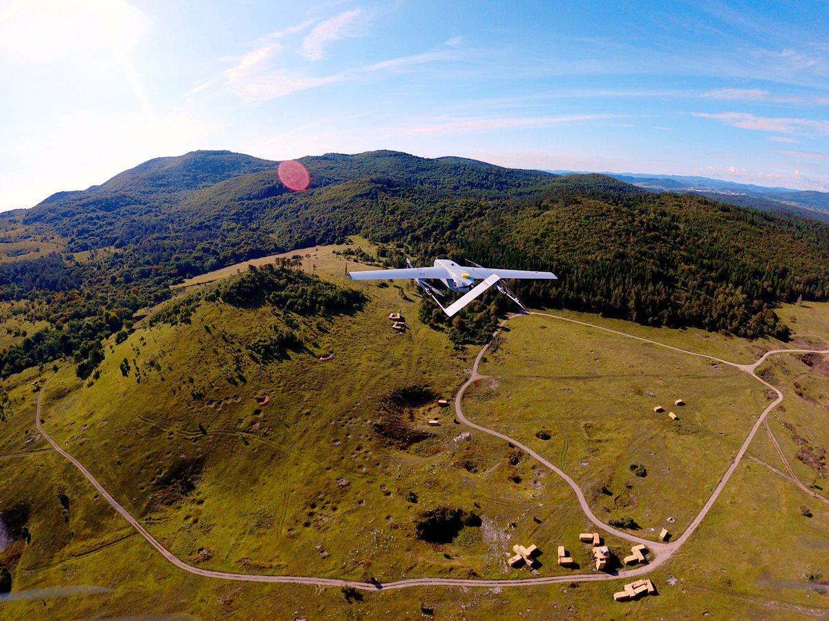 AirToAir shots of our Tango ✈
#elevonx #uav #uas #tango #sky #flying