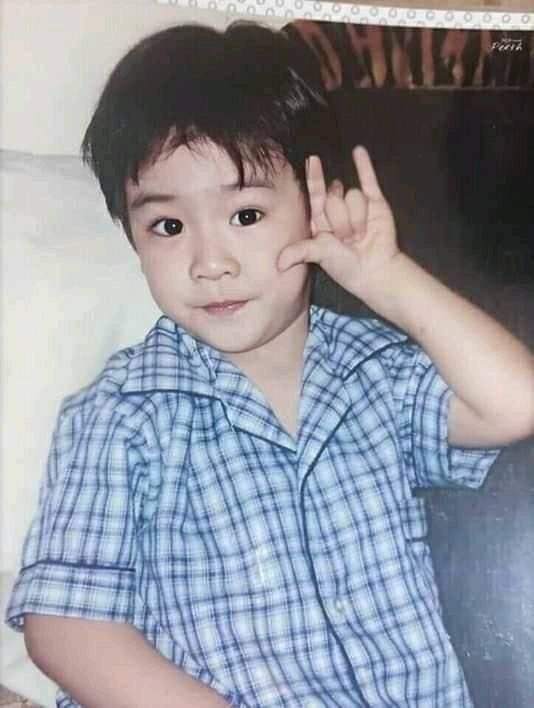 w_wanwisa_2005's tweet image. แฮปๆนะคะพี่เพิร์ธ ปีนี้ก็21ปีแล้ว💘👏🏻            หนูขอให้พี่มีความสุขมากๆนะคะ สุขภาพแข็งแรง ยิ้มเยอะๆนะคะ รอยยิ้มของพี่น่ารักมากจริงๆ หนูจะคอยซัพพอร์ตพี่เสมอเลยนะ ปีนี้ก็เป็นปีที่2แล้วที่หนูอวยพรพี่และสัญญาจะอยู่อวยพรพี่แบบนี้ไปนานๆนะคะ 🤍
 #Perth21stHBD