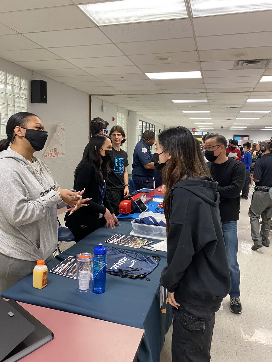 Chantilly Academy tweet media