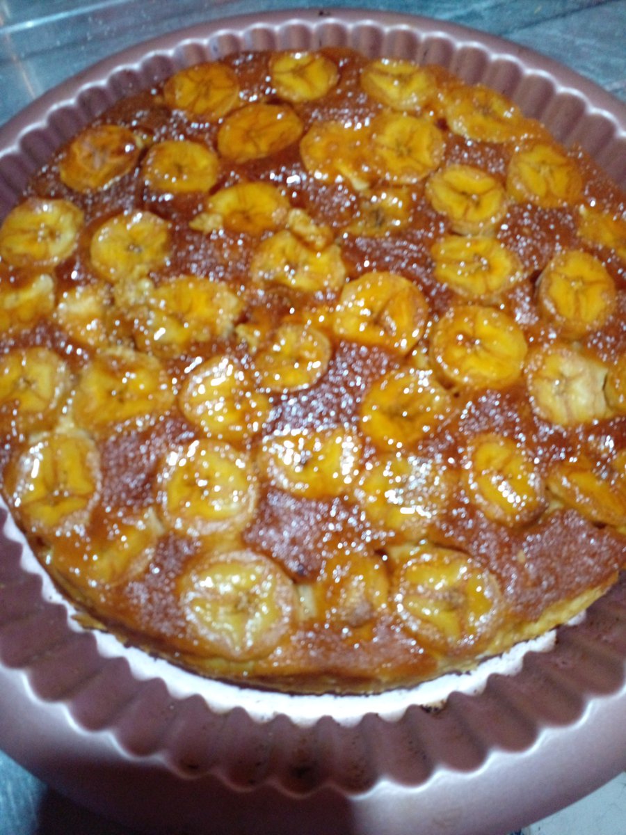 garroedlp's tweet photo. Budin d bananas para el #Te de #Eydan 🤗🤗 https://t.co/Ycg5PZkkAw