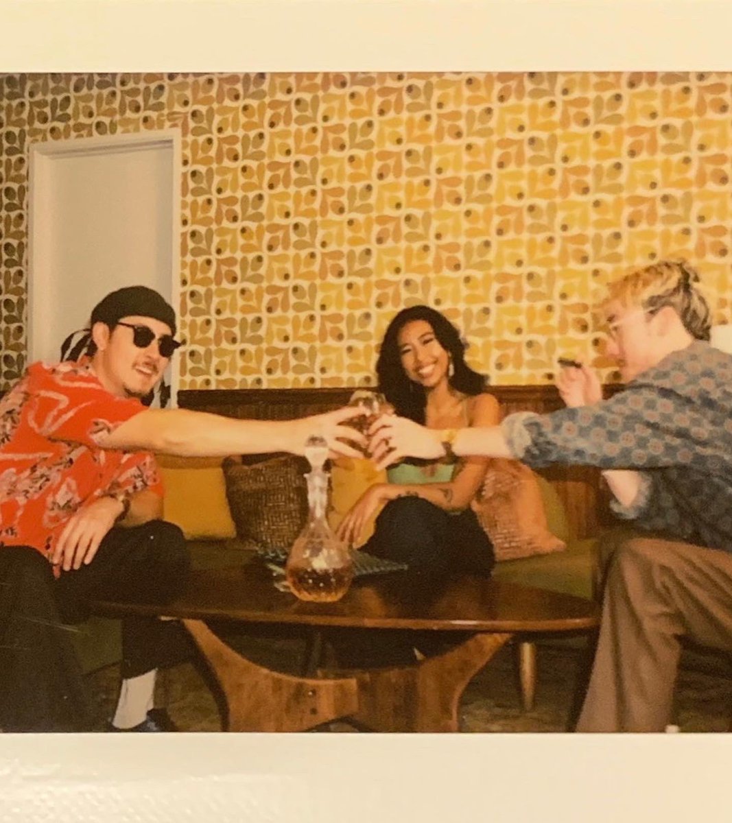 cheers 🍻 ✨
to my first <a href="/Spotify/">Spotify</a> editorial playlist for our new song “run away”!!! 🥺

fanlink.to/g7bQ
