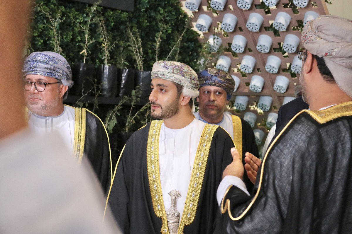 •بعض اللقطات من افتتاح اسبوع عمان للاستدامه تحت رعاية صاحب السمو السيد ذي اليزن بن هيثم بن طارق حفظه الله ورعاه.
•١٤ مــــارس ٢٠٢٢م.
<a href="/Nas8Jhw/">ناصر الجهوري</a> 
<a href="/abu_ssaid/">محمد الجهوري</a>