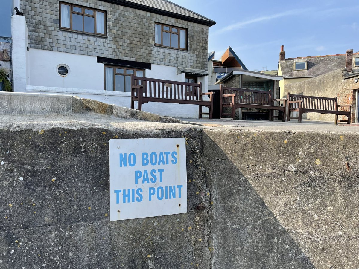 Grasy's tweet image. Darn. I was going to sail down the street…