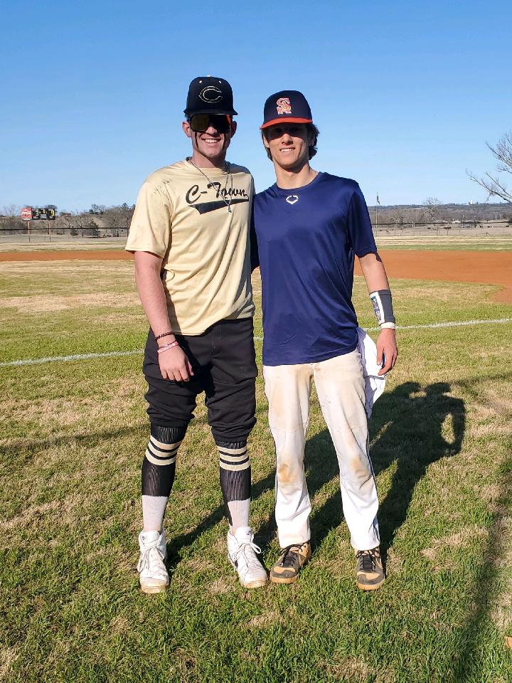 Big D <a href="/DaltonTWard4/">Dalton Ward</a>  had a great day playing some baseball!Not the result we wanted but when you can drill your best friend what a day! Just kidding That was for you Conner <a href="/ConnerHaynes2/">Conner Haynes</a> ! <a href="/arprospectcoach/">Andy Menard</a> @CoachKBo <a href="/coachtew8/">Steven Tew</a> @PozzaChris <a href="/pump_tha/">Pu〽️pThaBreaꓘs</a> <a href="/PBR_Arkansas/">Brian Walker</a> @MidsouthSpects