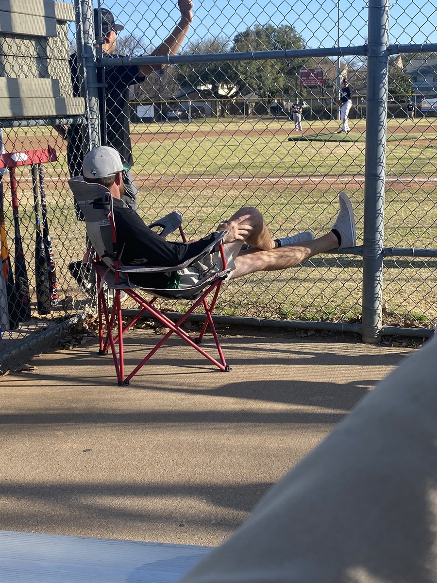KodiCrane's tweet photo. Common /‘kämen/- adjective                            1. Occurring, found, done often  Youth Baseball happening all over the state today = common event #UNCOMMON = head baseball coach making an hour drive to watch his future @Msweeney_28 @luke__allison @FoxUnleash @cmfoxbaseball https://t.co/UXAZDYkqCF