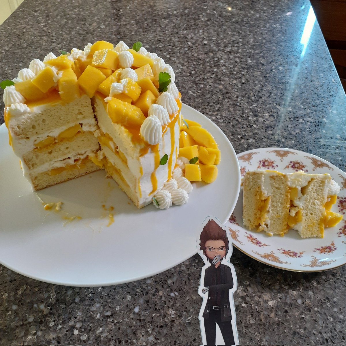 FinalKingdomXV's tweet photo. Mango shortcake. #nofilter #BakingAssistantPocketIgnis 🥭 https://t.co/lPK0M2KH2v
