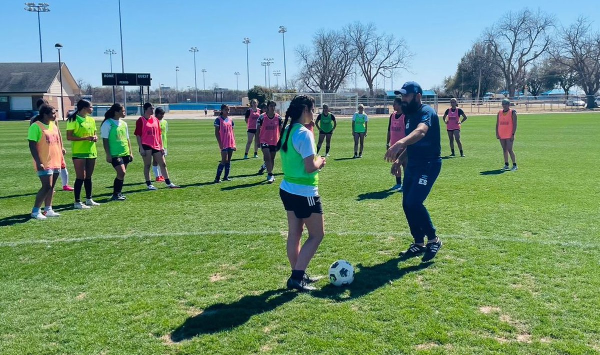 La Selecta tweet media