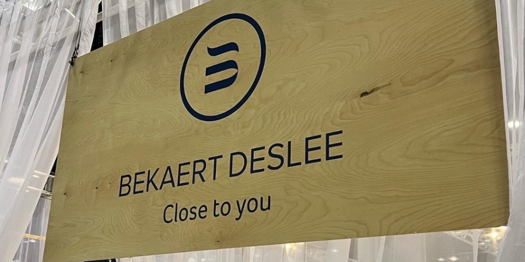 SleepSavvyMag's tweet photo. For this newbie EXPO 22 was crazy fun and just a tad overwhelming. First impression walking in...the booths. Organic, creative and comfortable with a hint of whimsy.

@ISPAsleep @LatexcoU @BekaertDeslee @BekaertDeslee @DT_Perry @Englishwriter #ispaexpo #globaltextileallianceinc https://t.co/KlFB7IXoJS